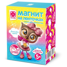 Магнит на ленточках Застенчивая модница Магнит на ленточках Застенчивая модница