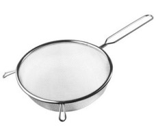 Дуршлаг с ручкой из нерж.стали, диам.18см,  PERFECTO LINEA (нержавеющая сталь, диаметр 18 см)